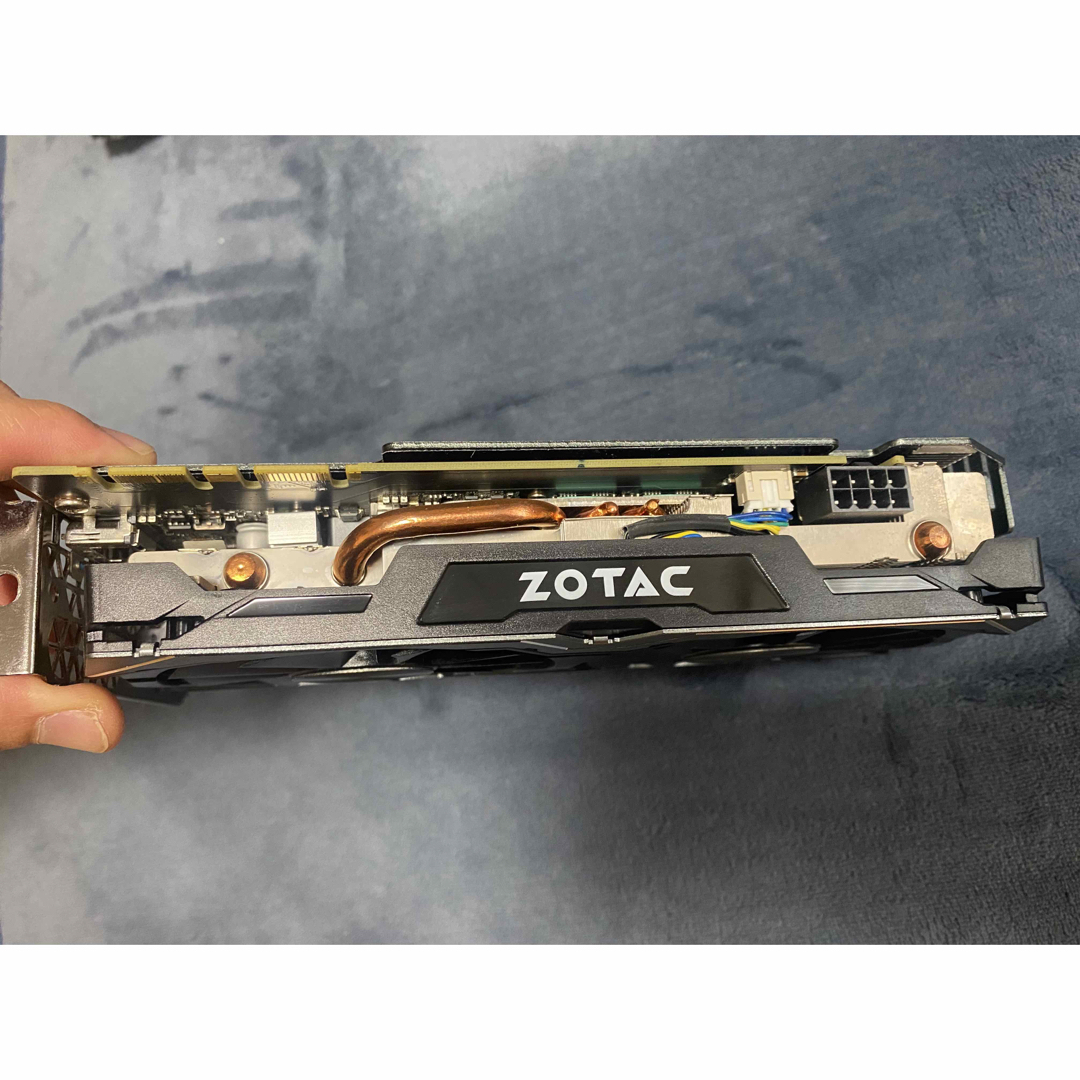 ZOTAC GTX 1070 8GB スマホ/家電/カメラのPC/タブレット(PCパーツ)の商品写真