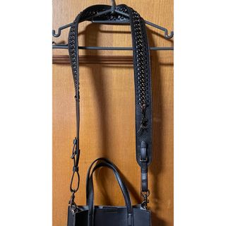 コーチ(COACH)のコーチcoachレキシーブラックレザーショルダーストラップ恐竜怪獣2wayバッグ(ショルダーバッグ)