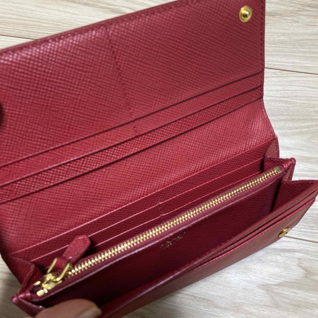 PRADA(プラダ)のPRADA サフィアーノクイール　長財布 レディースのファッション小物(財布)の商品写真