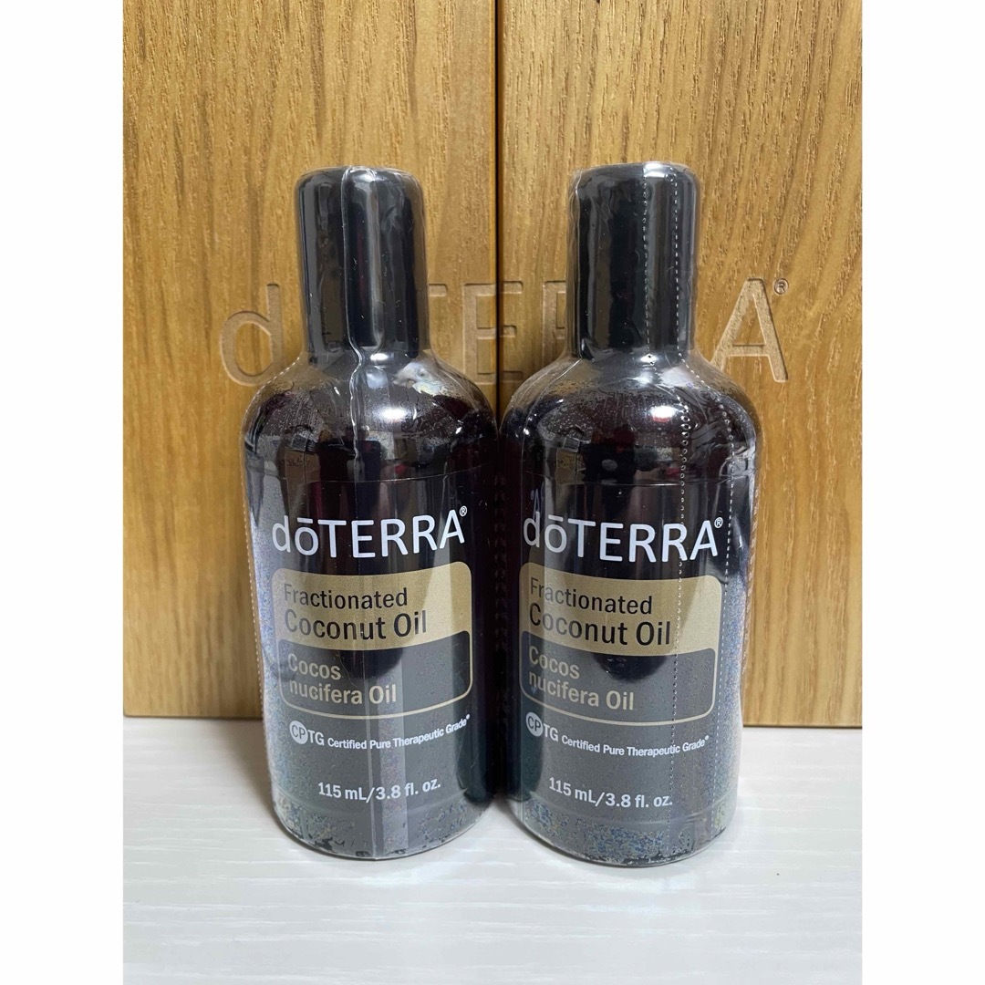 doTERRA(ドテラ)のdoTERRA 正規品　ドテラココナッツオイル　115 ml２本  コスメ/美容のリラクゼーション(エッセンシャルオイル（精油）)の商品写真