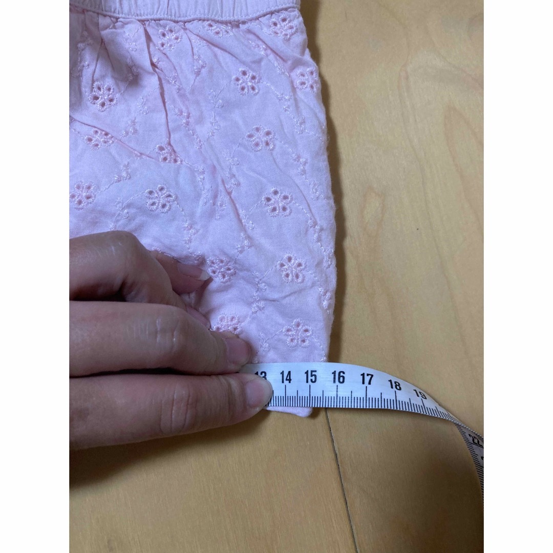 GAP(ギャップ)のGAP ショートパンツ　女の子　80 ピンク キッズ/ベビー/マタニティのベビー服(~85cm)(パンツ)の商品写真