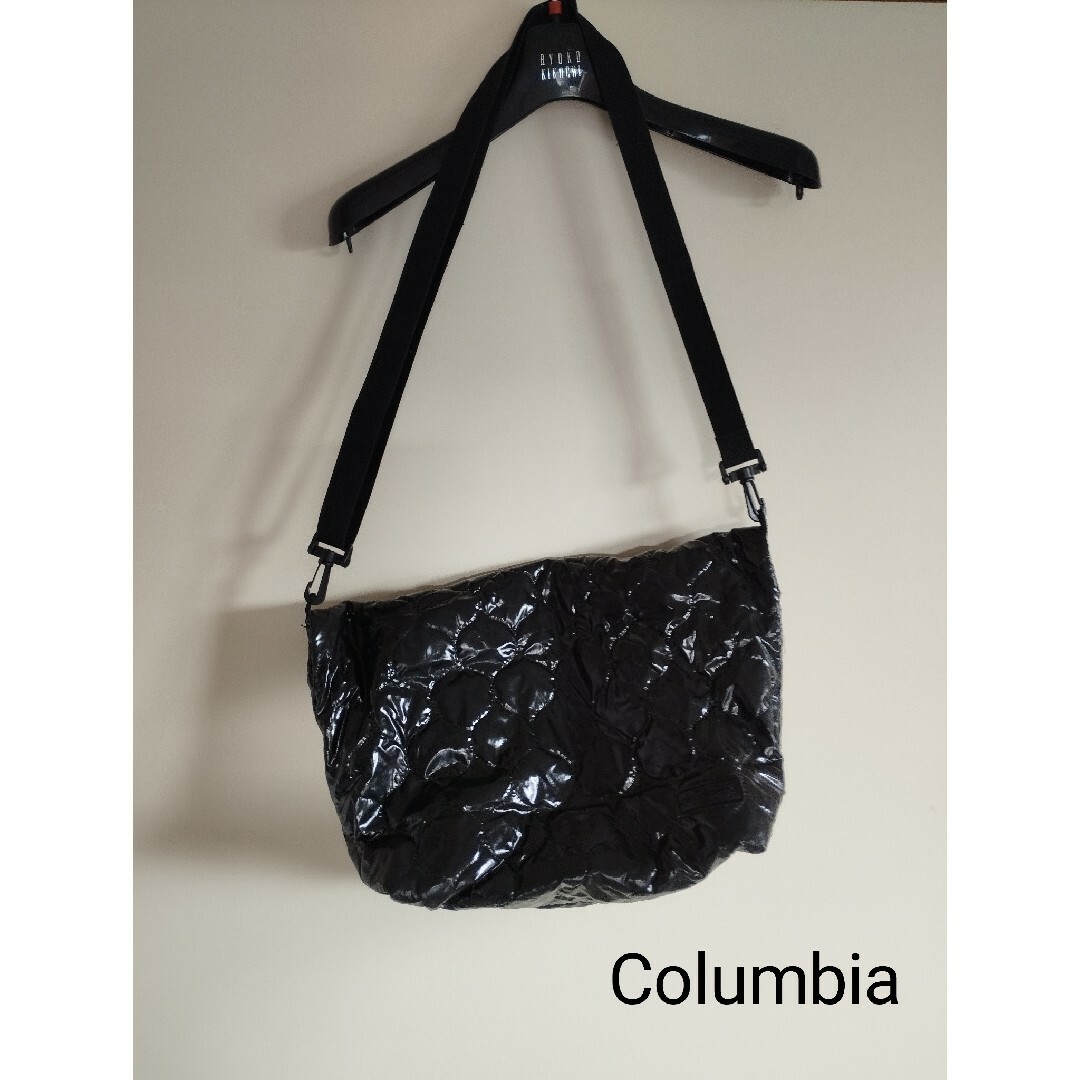 Columbia(コロンビア)のColumbiaショルダーバッグ メンズのバッグ(ショルダーバッグ)の商品写真