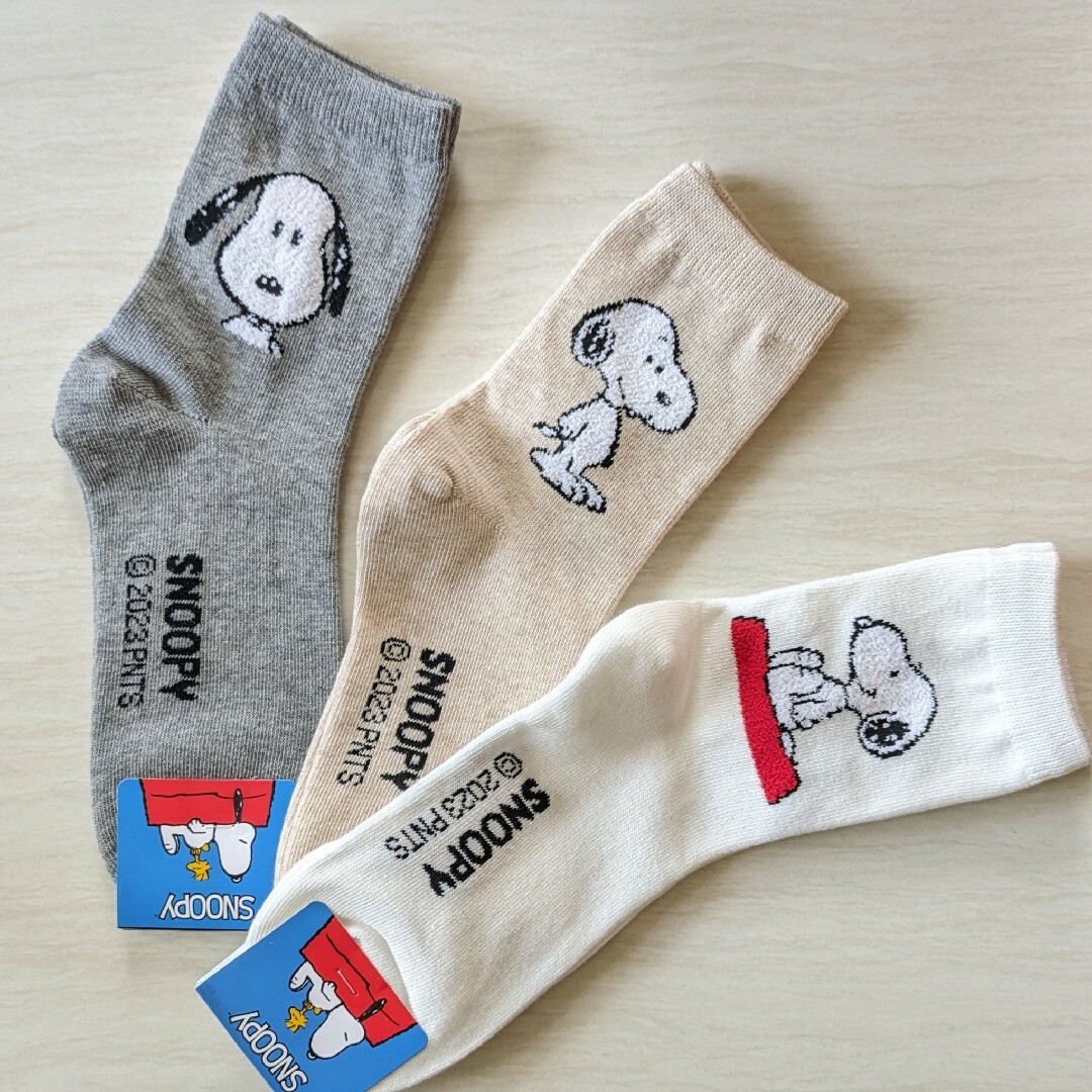 SNOOPY(スヌーピー)の新作柄SNOOPYソックス3足セット レディースのレッグウェア(ソックス)の商品写真