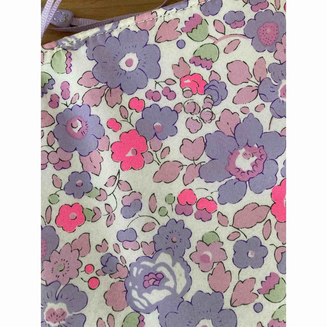 ほぼ日オリジナル(A6)手帳カバー  LIBERTY FABRICS インテリア/住まい/日用品の文房具(カレンダー/スケジュール)の商品写真