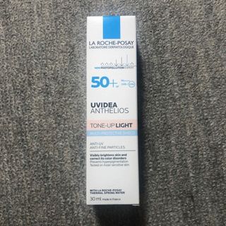 ラロッシュポゼ(LA ROCHE-POSAY)のラロッシュ☆トーンアップ ライト新品未使用！(化粧下地)