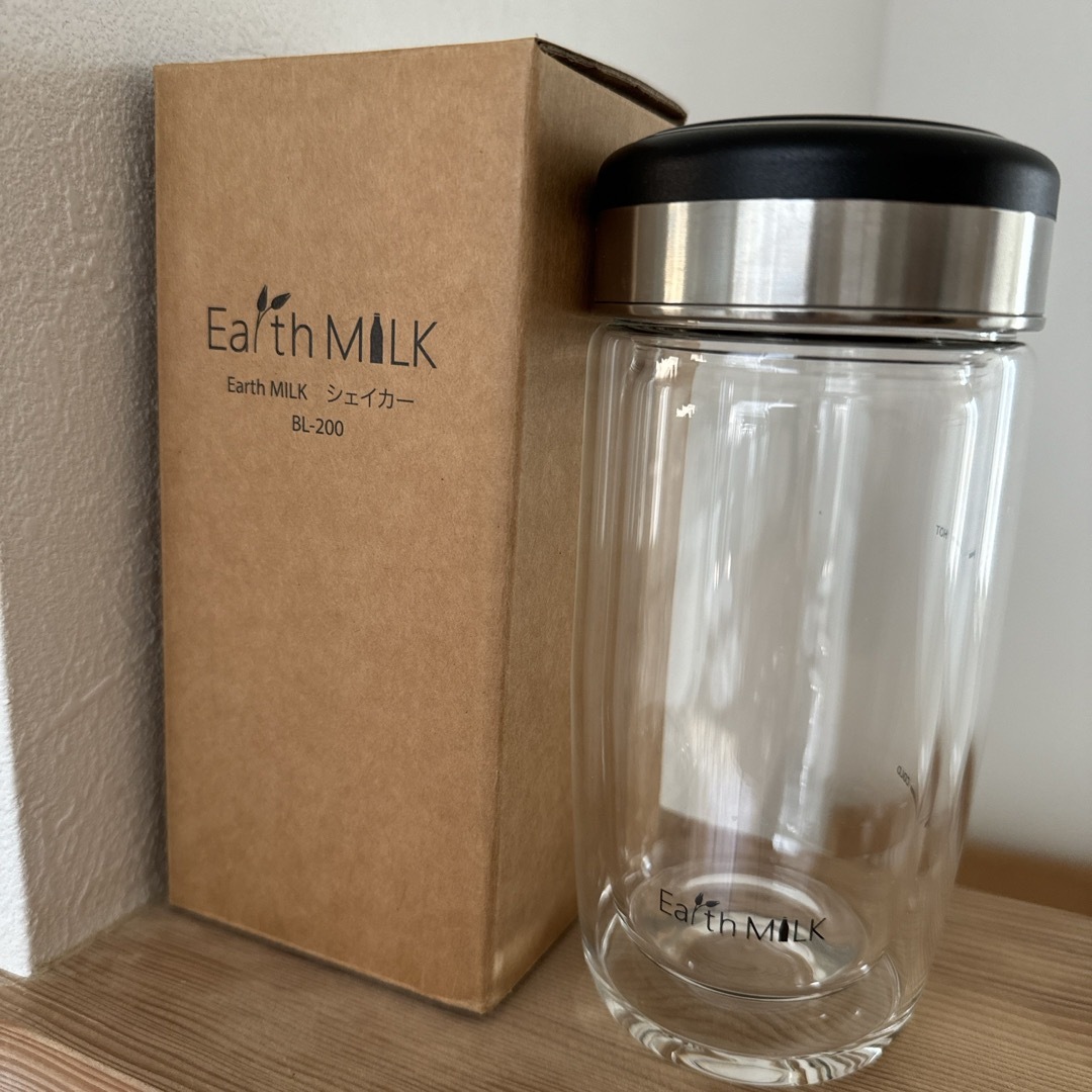 Earth MILK【粉】とシェイカー 食品/飲料/酒の飲料(その他)の商品写真