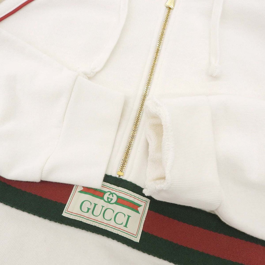 Gucci(グッチ)のグッチ ロゴ ラベル ハーフジップ スウェット パーカー シェリーライン 645320 メンズ ホワイト GUCCI 【中古】 【アパレル・小物】 メンズのトップス(パーカー)の商品写真