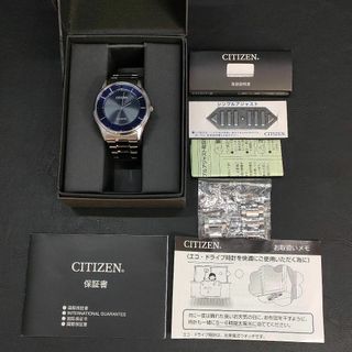 シチズン(CITIZEN)の極美品【稼働品】CITIZEN　シチズン　E031　ネイビー　シルバー　ソーラー(腕時計(アナログ))