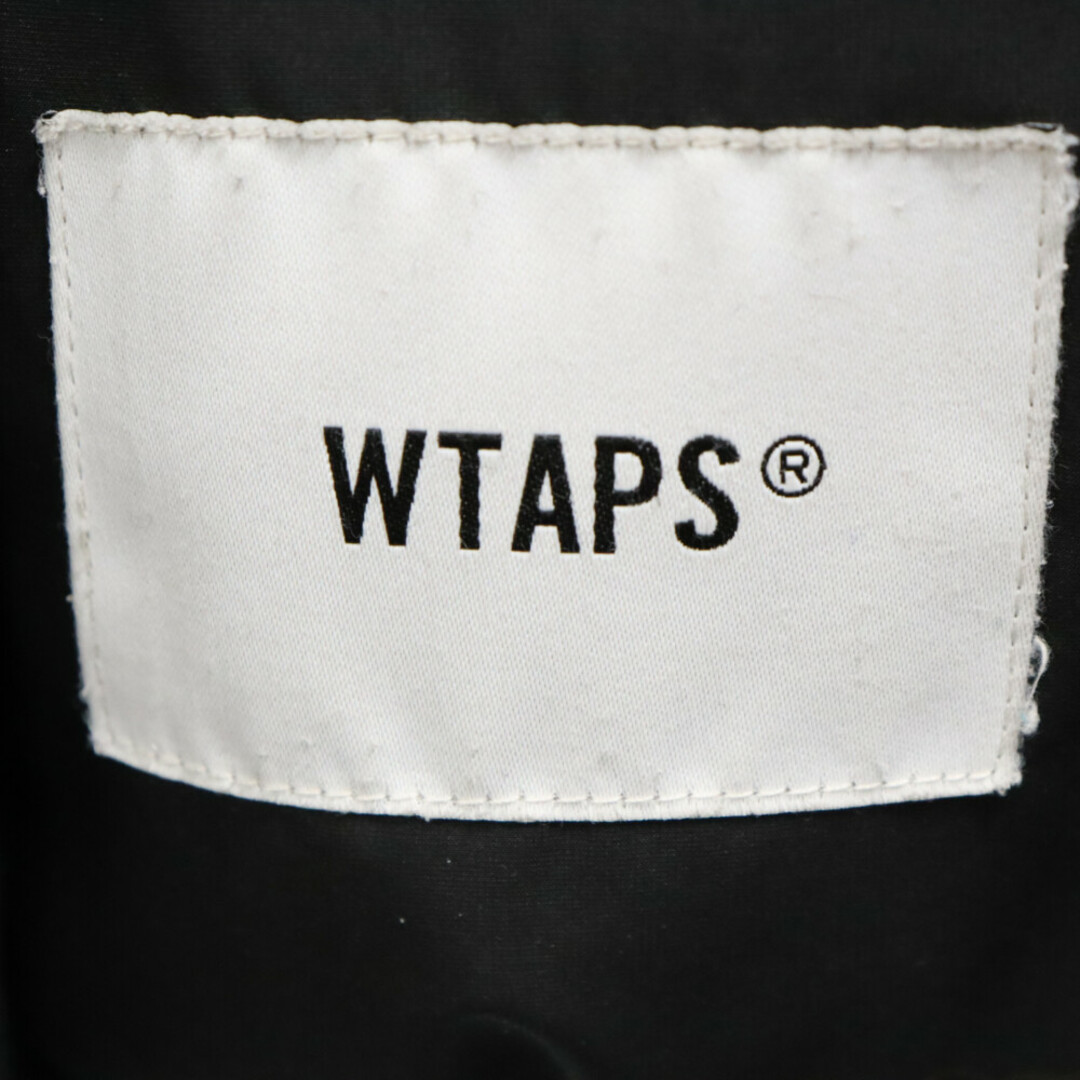 W)taps(ダブルタップス)のWTAPS ダブルタップス 20AW BIVOUAC JACKET POLY. TAFFETA 202BRDT-JKM03 ロゴ刺繍 ダウン ジャケット アウター ブラック メンズのジャケット/アウター(ダウンジャケット)の商品写真