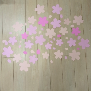 壁面飾り　桜(型紙/パターン)