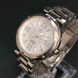 シチズン(CITIZEN)の美品【稼働品】CITIZENシチズンXC　H330　ホワイト　シルバー　ソーラー(腕時計)