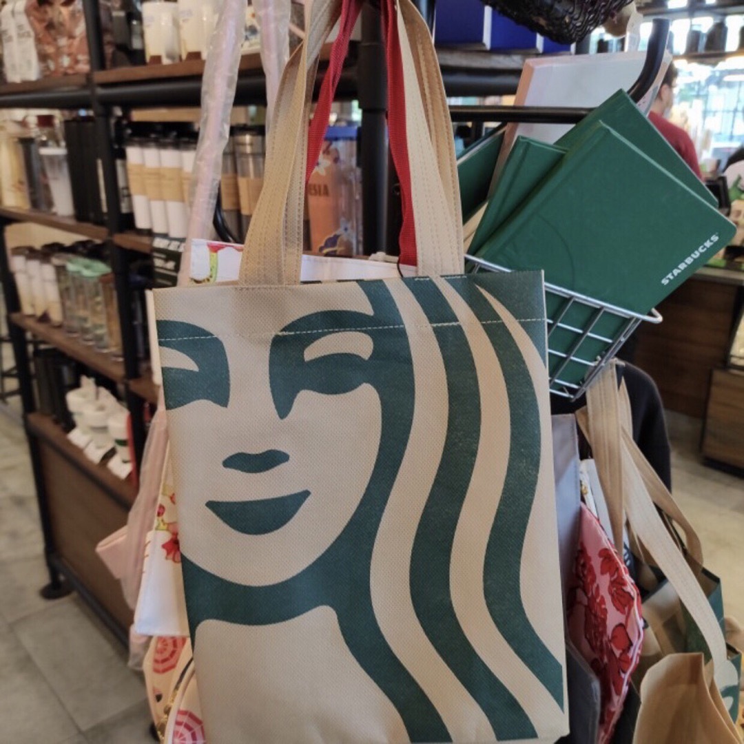 Starbucks Coffee(スターバックスコーヒー)の2枚セット 正規 Starbucks Bag スターバックストート バック レディースのバッグ(トートバッグ)の商品写真