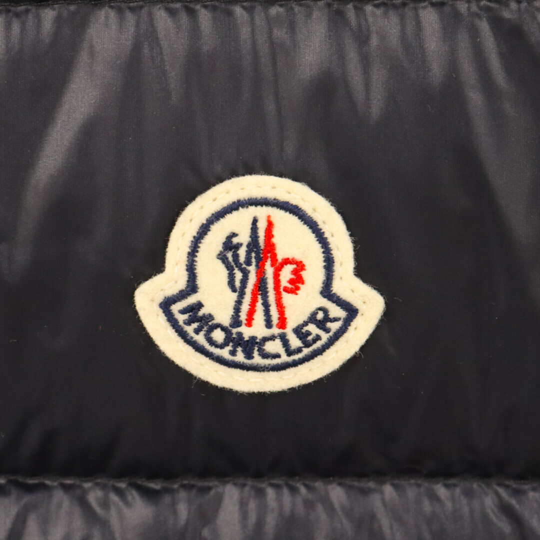 MONCLER(モンクレール)のMONCLER モンクレール 22SS GUI SLEEVELESS DOWN JACKET グイ スリーブレス ダウンベスト ネイビー H10911A10700 53029 メンズのジャケット/アウター(ダウンベスト)の商品写真