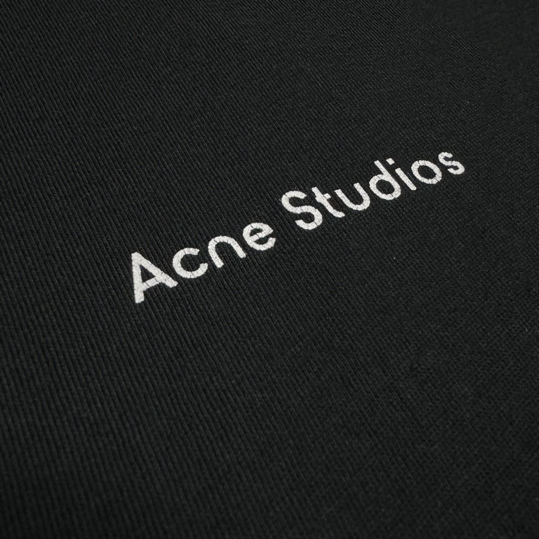 Acne Studios(アクネストゥディオズ)のAcne Studios Organic Cotton Logo T-Shirt メンズのトップス(Tシャツ/カットソー(半袖/袖なし))の商品写真