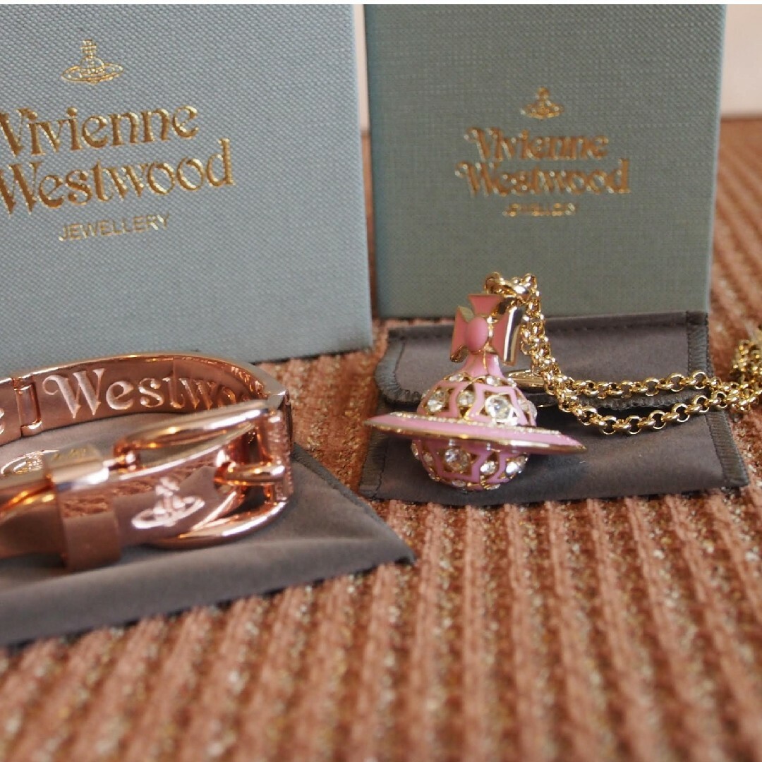 Vivienne Westwood(ヴィヴィアンウエストウッド)のヴィヴィアンウエストウッド オーブ ネックレス レディースのアクセサリー(ネックレス)の商品写真