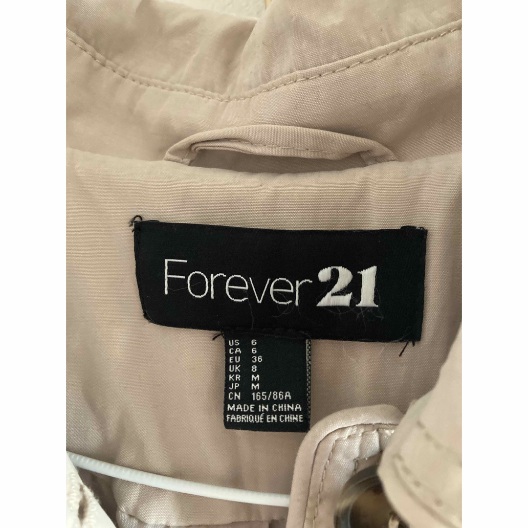 FOREVER 21(フォーエバートゥエンティーワン)の最終値下げ☆Forever21☆スプリングコート レディースのジャケット/アウター(スプリングコート)の商品写真