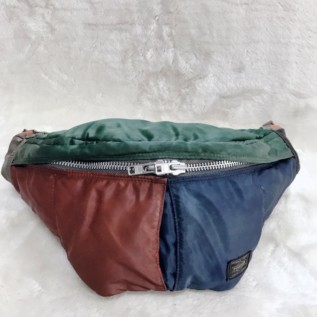 PORTER(ポーター)の希少カラー PORTER ウエストバッグ ボディバッグ ブルー グリーン レッド メンズのバッグ(ボディーバッグ)の商品写真