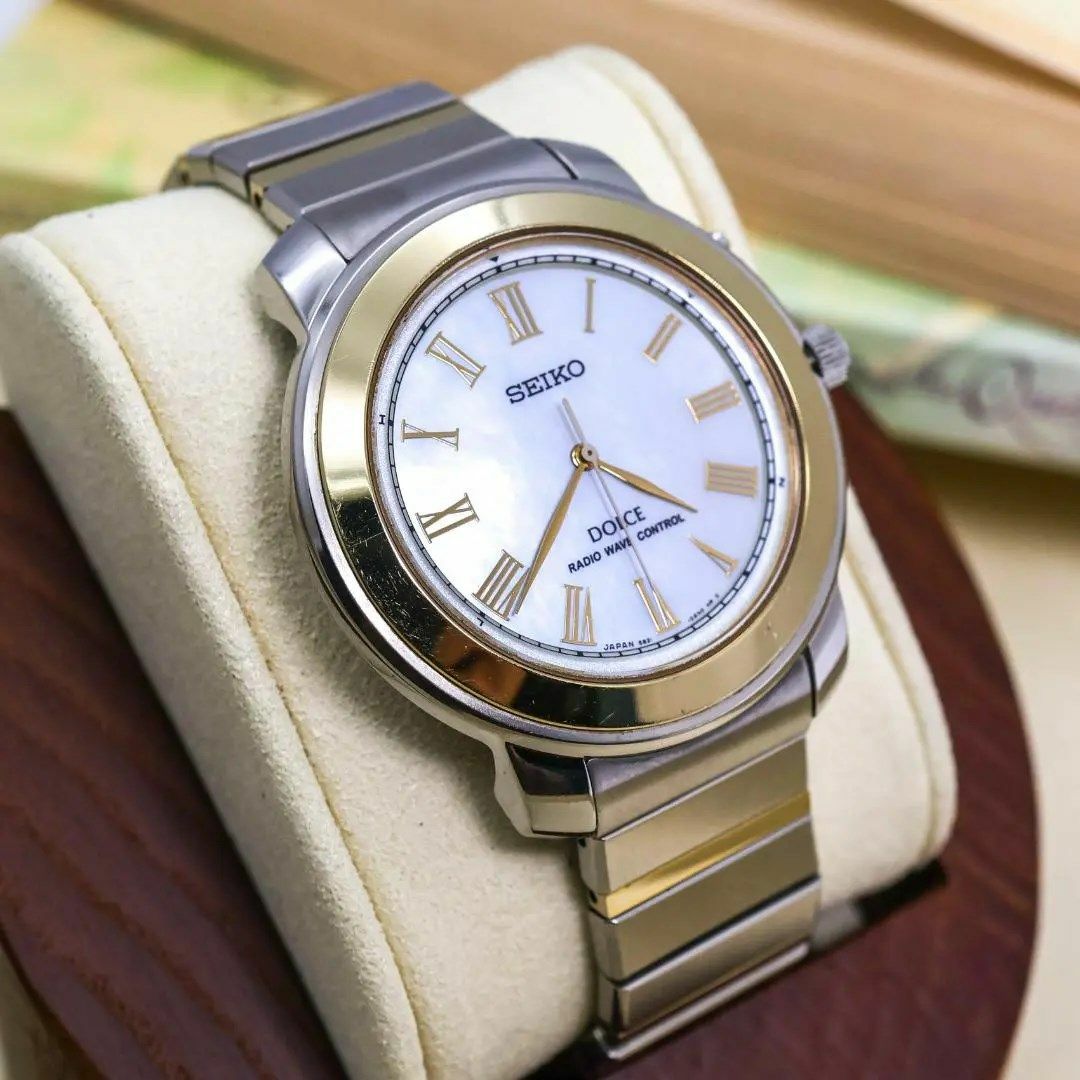 SEIKO(セイコー)の《人気》SEIKO Dolce 腕時計 電波  シェル文字盤 メンズ QZ s メンズの時計(腕時計(アナログ))の商品写真