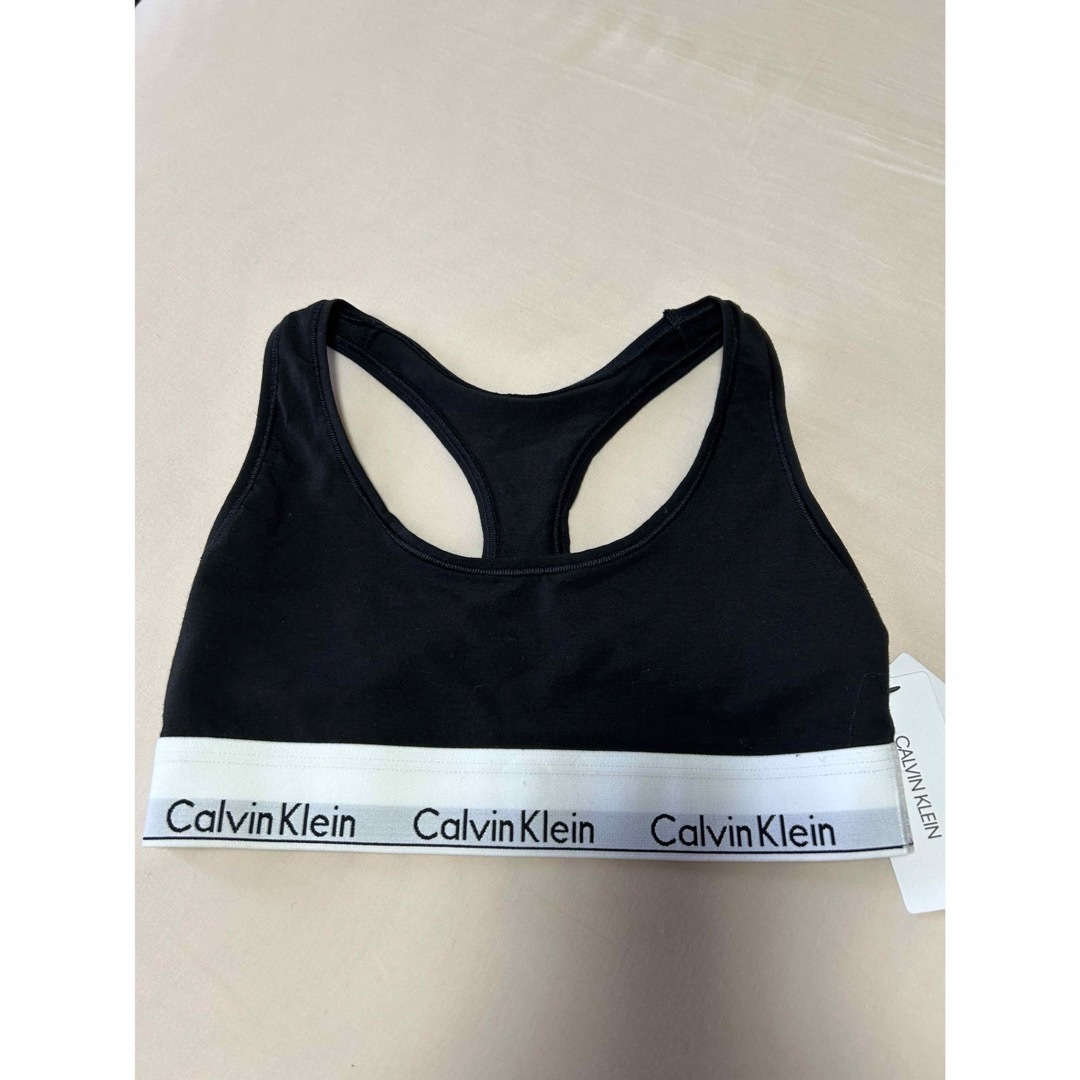 Calvin Klein(カルバンクライン)のCalvinKlein ジムヨガブラ レディースの下着/アンダーウェア(ブラ)の商品写真