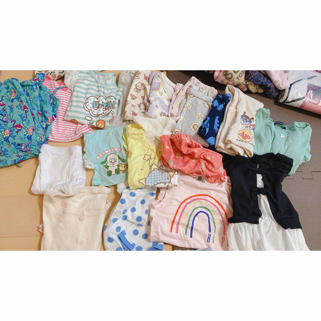 女の子　80から１００サイズ　大量４３点　まとめ売り キッズ/ベビー/マタニティのキッズ服女の子用(90cm~)(その他)の商品写真