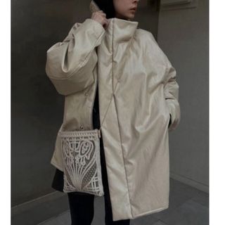 アメリヴィンテージ(Ameri VINTAGE)のAMERI PASTING LIKE FAKE LEATHER JACKET (ブルゾン)