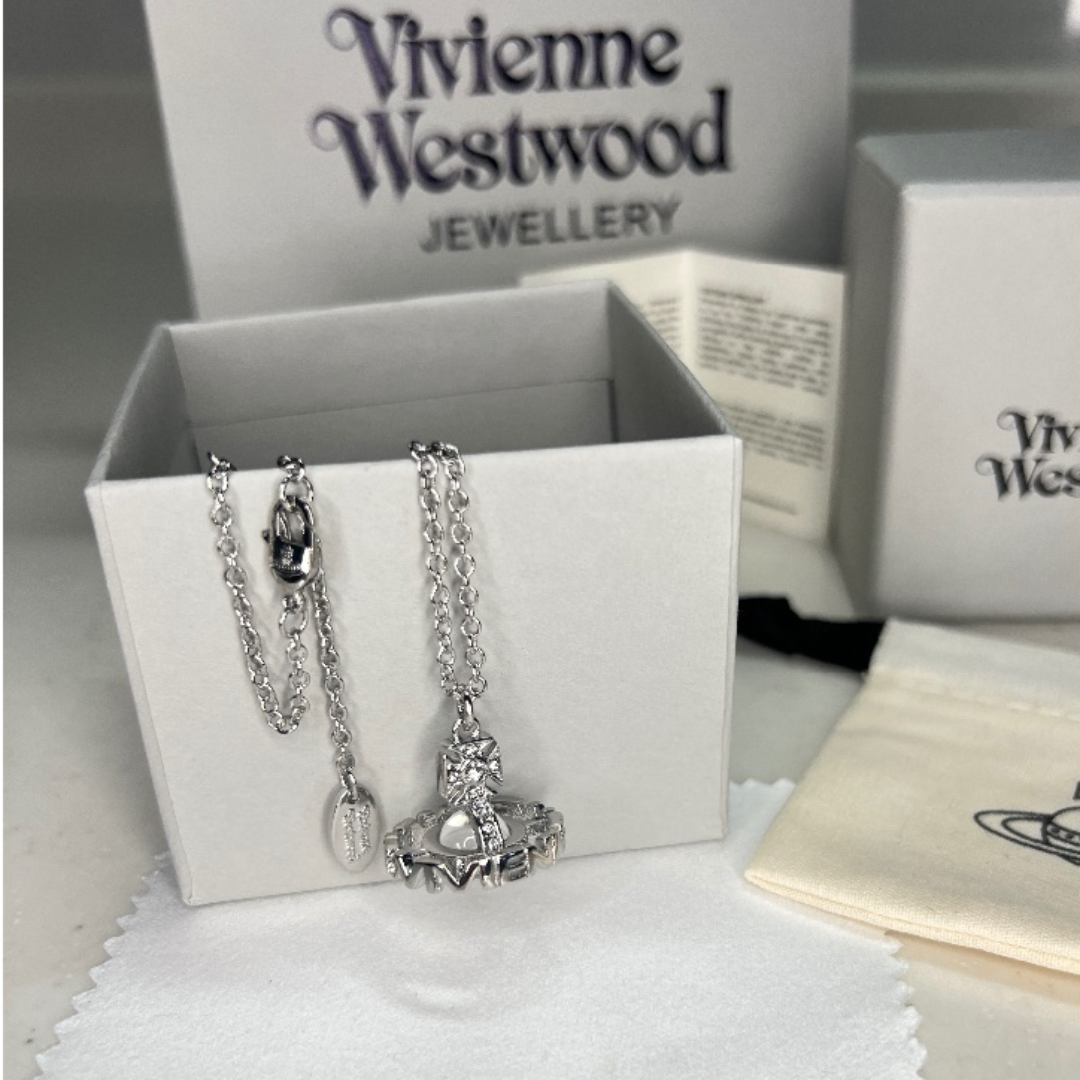 Vivienne Westwood - ヴィヴィアン 刻印オーブ　ネックレス