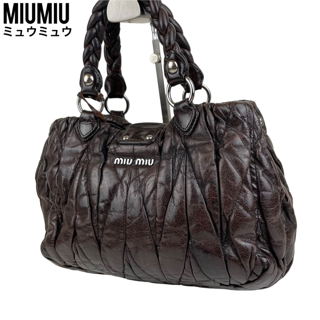 miumiu(ミュウミュウ)の良品　miu miu ミュウミュウ　ハンドバッグ　マテラッセ レザー　ブラウン レディースのバッグ(ハンドバッグ)の商品写真