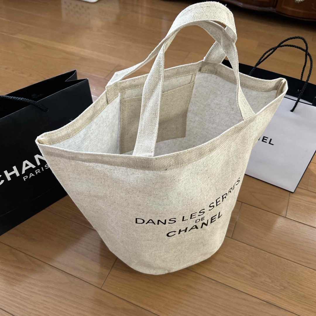 CHANEL(シャネル)の未使用　CHANELノベルティ　バケツ型かごバック　 レディースのバッグ(エコバッグ)の商品写真