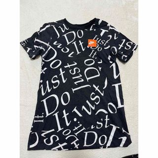 ナイキ(NIKE)のナイキ　総ロゴ　Tシャツ(Tシャツ/カットソー)