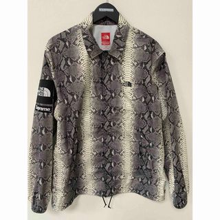 シュプリーム(Supreme)のシュプリーム×ノースフェイス　SUPREMEスネークコーチジャケット　Mサイズ(ナイロンジャケット)