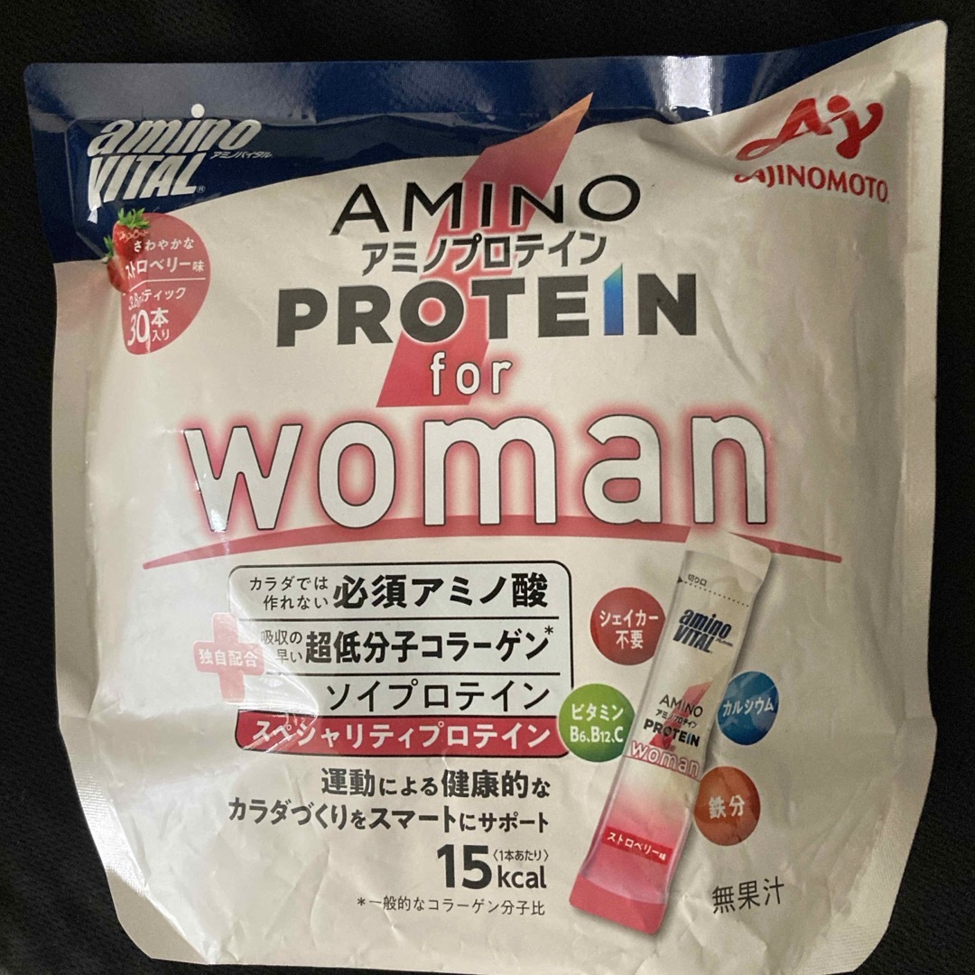 味の素(アジノモト)のアミノバイタル アミノプロテイン for woman ストロベリー味  食品/飲料/酒の健康食品(プロテイン)の商品写真