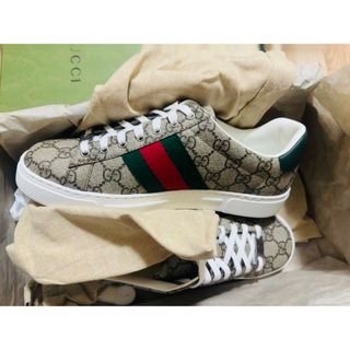 グッチ(Gucci)のGucci 靴　スニーカー(スニーカー)