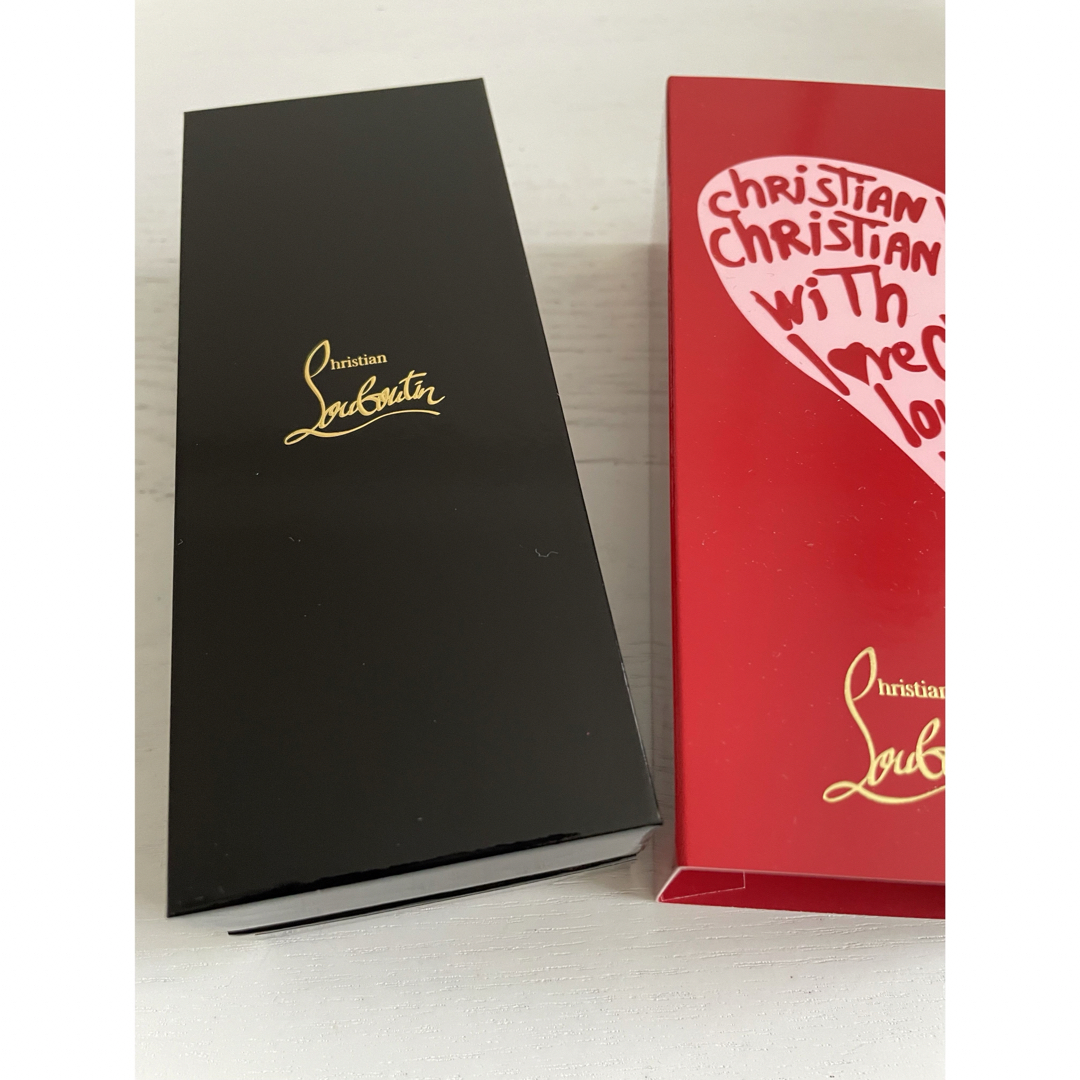 Christian Louboutin(クリスチャンルブタン)のクリスチャンルブタン　シルキーサテン コスメ/美容のベースメイク/化粧品(口紅)の商品写真