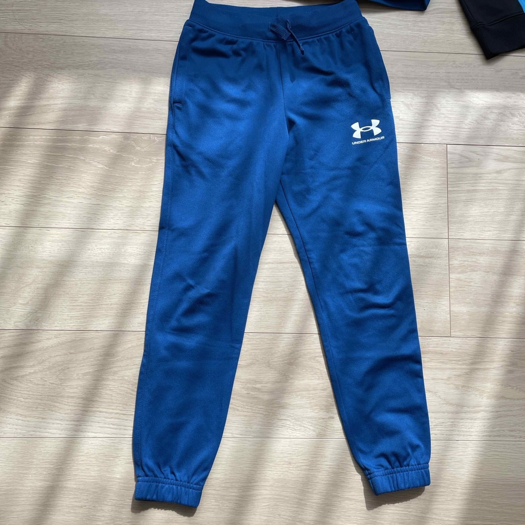 UNDER ARMOUR(アンダーアーマー)のつるとかめさま専用です。 キッズ/ベビー/マタニティのキッズ服男の子用(90cm~)(その他)の商品写真