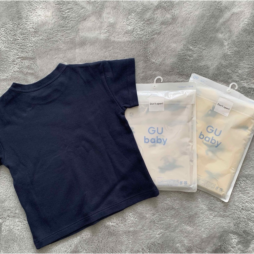 GU(ジーユー)のGU bady(Toddler) カンタンT 半袖　90 まとめ売り キッズ/ベビー/マタニティのキッズ服男の子用(90cm~)(Tシャツ/カットソー)の商品写真