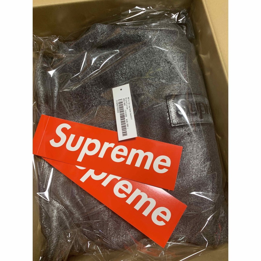 Supreme(シュプリーム)のSupreme x MM6 Foil Box Logo Hooded L メンズのトップス(パーカー)の商品写真