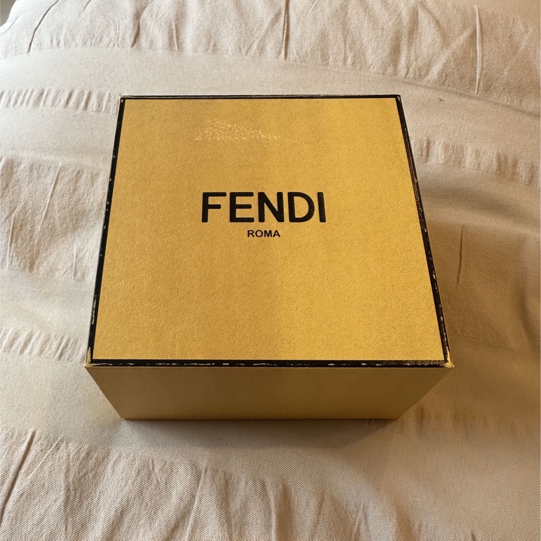 FENDI(フェンディ)のFENDI ブレスレット レディースのアクセサリー(ブレスレット/バングル)の商品写真