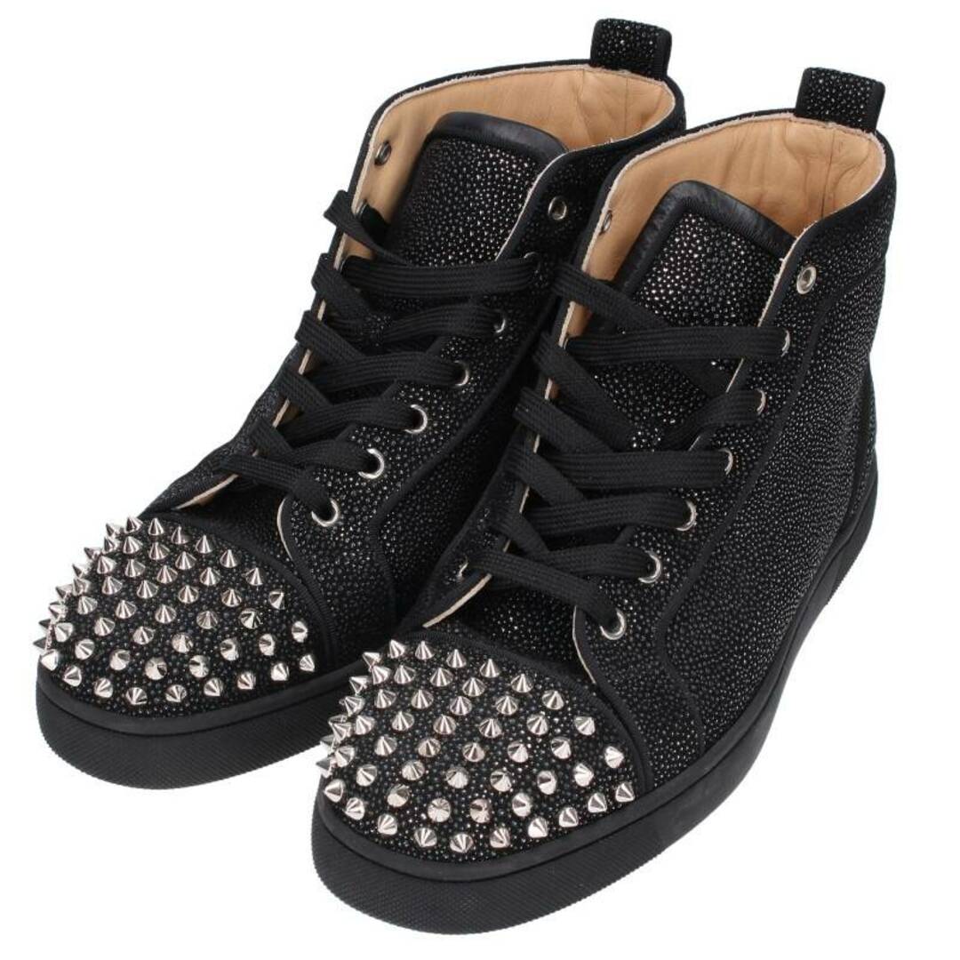 Christian Louboutin(クリスチャンルブタン)のクリスチャンルブタン  LOU SPIKES ORLATO FLAT SUEDE スパイクスタッズハイカットスニーカー メンズ 41.5 メンズの靴/シューズ(スニーカー)の商品写真