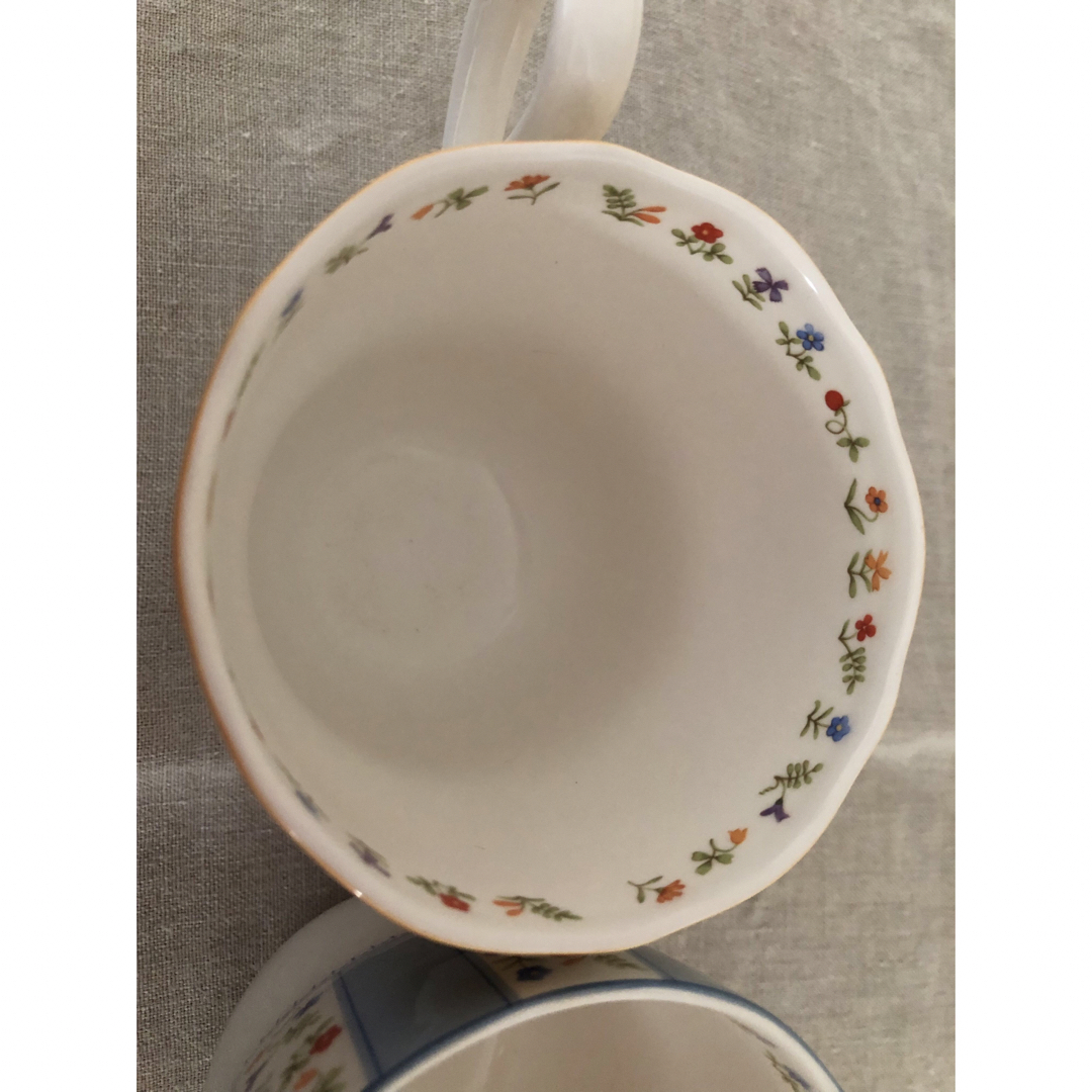 Noritake(ノリタケ)のノリタケ　トゥルーラブ　ペアマグカップ インテリア/住まい/日用品のキッチン/食器(グラス/カップ)の商品写真