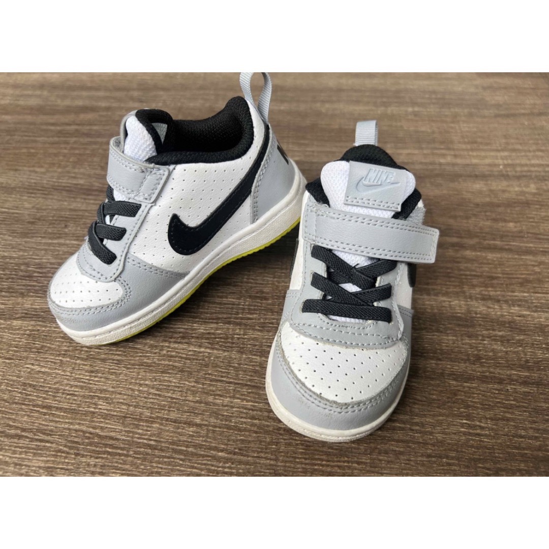 NIKE(ナイキ)のナイキ NIKE コートバーロウ 6c 12cm 13cm キッズ/ベビー/マタニティのベビー靴/シューズ(~14cm)(スニーカー)の商品写真