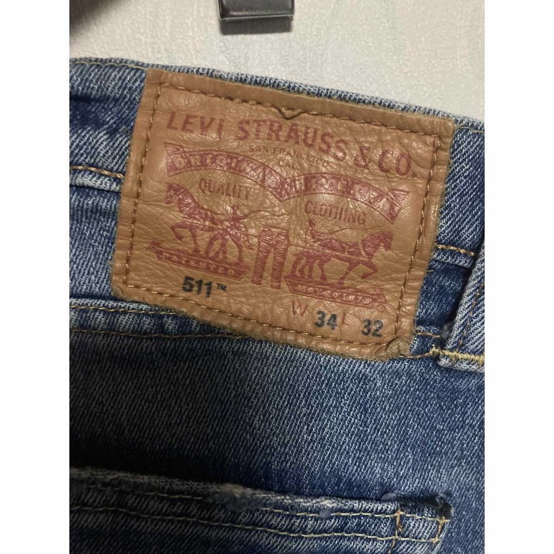 Levi's(リーバイス)のリーバイス 04511-2015 メキシコ製ストレッチ ダメージリペア加工w34 メンズのパンツ(デニム/ジーンズ)の商品写真