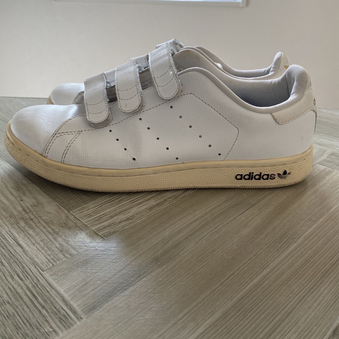 STANSMITH（adidas）(スタンスミス)のadidas スタンスミス　ベルクロ　26.0 メンズの靴/シューズ(スニーカー)の商品写真