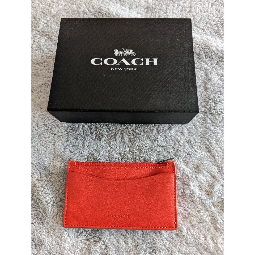 COACH(コーチ)のCOACH コーチ ミニ財布・カードケース　オレンジ　美品 メンズのファッション小物(コインケース/小銭入れ)の商品写真