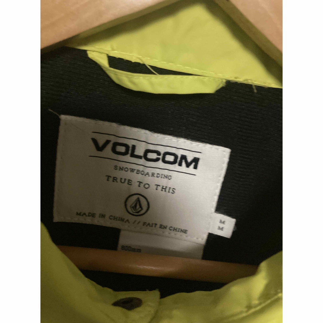 volcom(ボルコム)のVOLCOM ボルコム コーチジャケット 蛍光イエロー Mサイズ メンズのジャケット/アウター(ナイロンジャケット)の商品写真