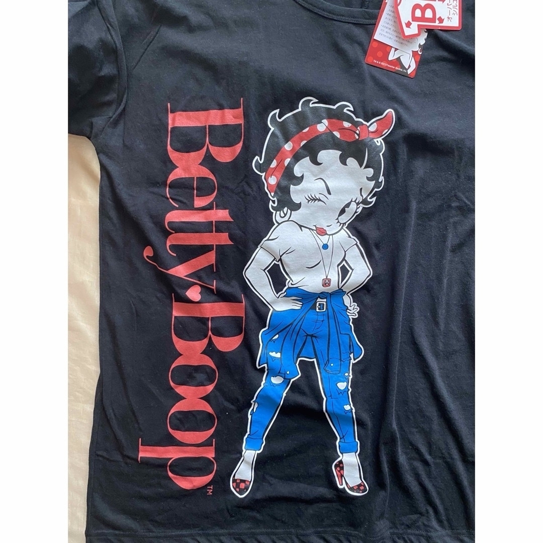 Betty Boop(ベティブープ)の新品　Tシャツ レディースのトップス(Tシャツ(半袖/袖なし))の商品写真