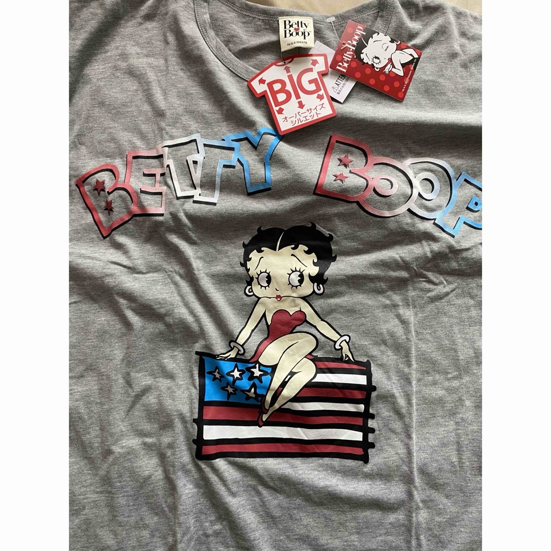 Betty Boop(ベティブープ)の新品　Tシャツ レディースのトップス(Tシャツ(半袖/袖なし))の商品写真