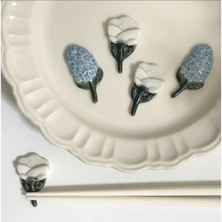 新品 陶器 葉付き お花 箸置き カトラリーレスト 4点 / ティータイム (テーブル用品)