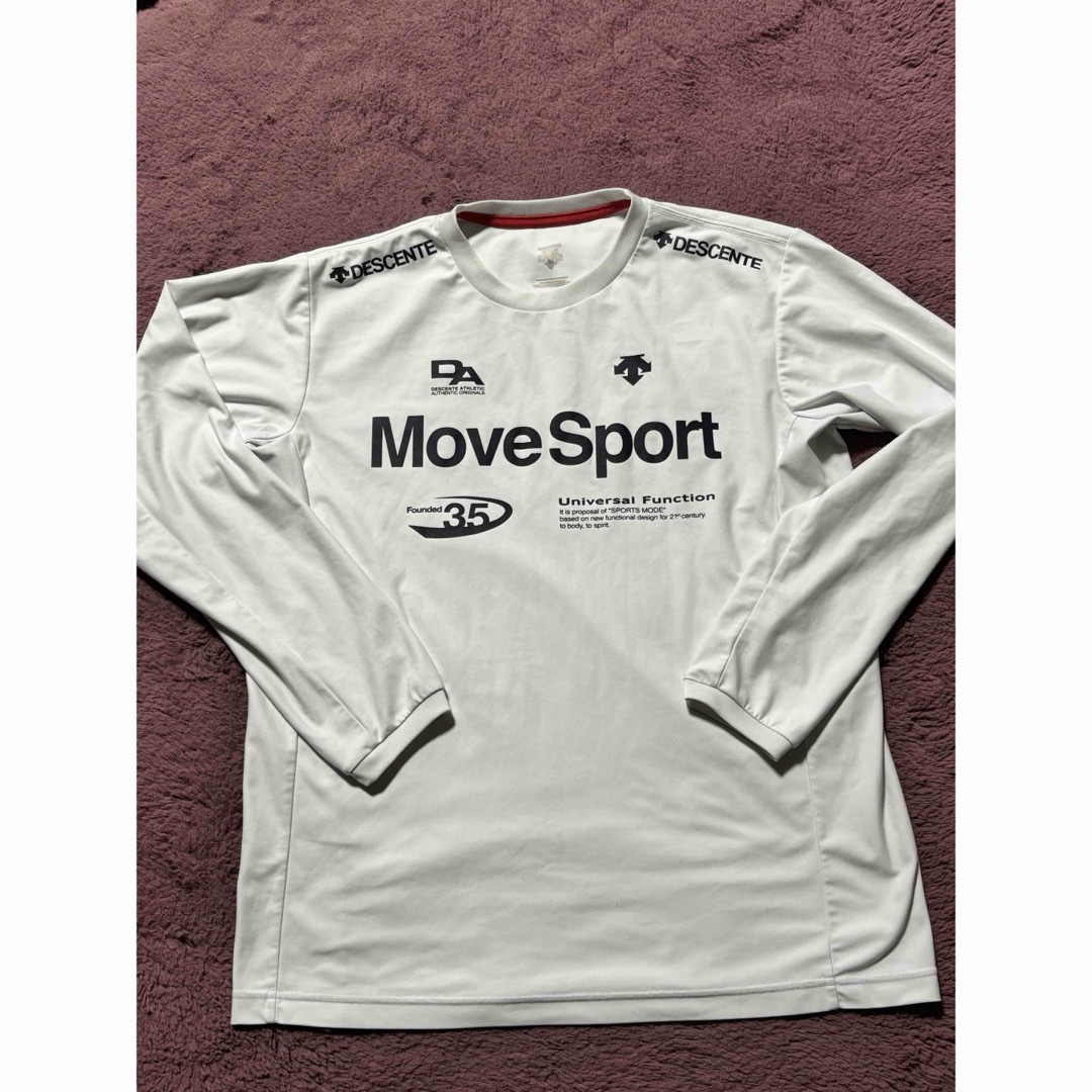 DESCENTE(デサント)のデサント MOVE SPORT メンズ長袖Tシャツ L メンズのトップス(Tシャツ/カットソー(七分/長袖))の商品写真