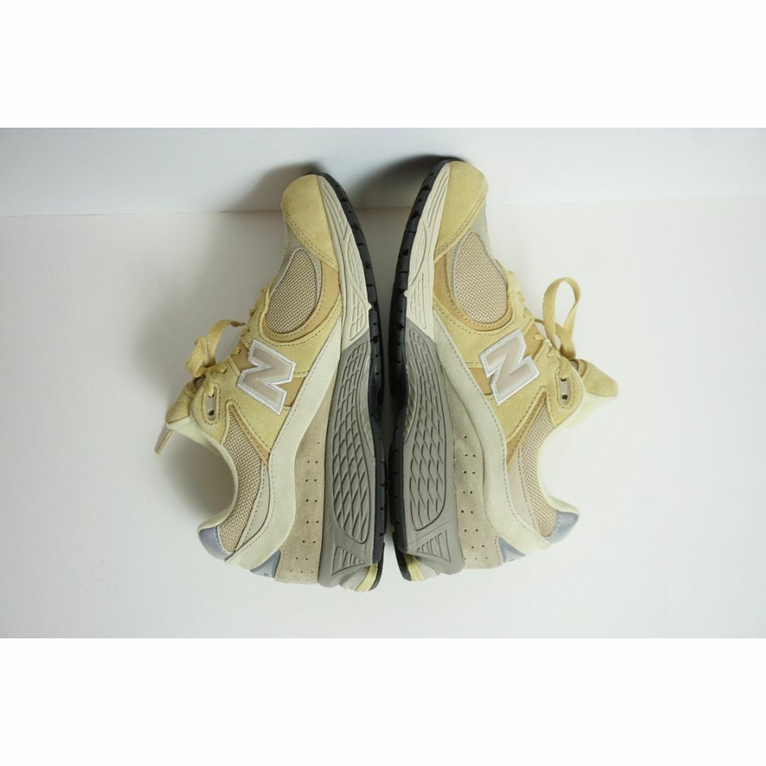 New Balance(ニューバランス)の正規 ニューバランス × オーラリー スニーカー M2002RE1 黄322O▲ メンズの靴/シューズ(スニーカー)の商品写真