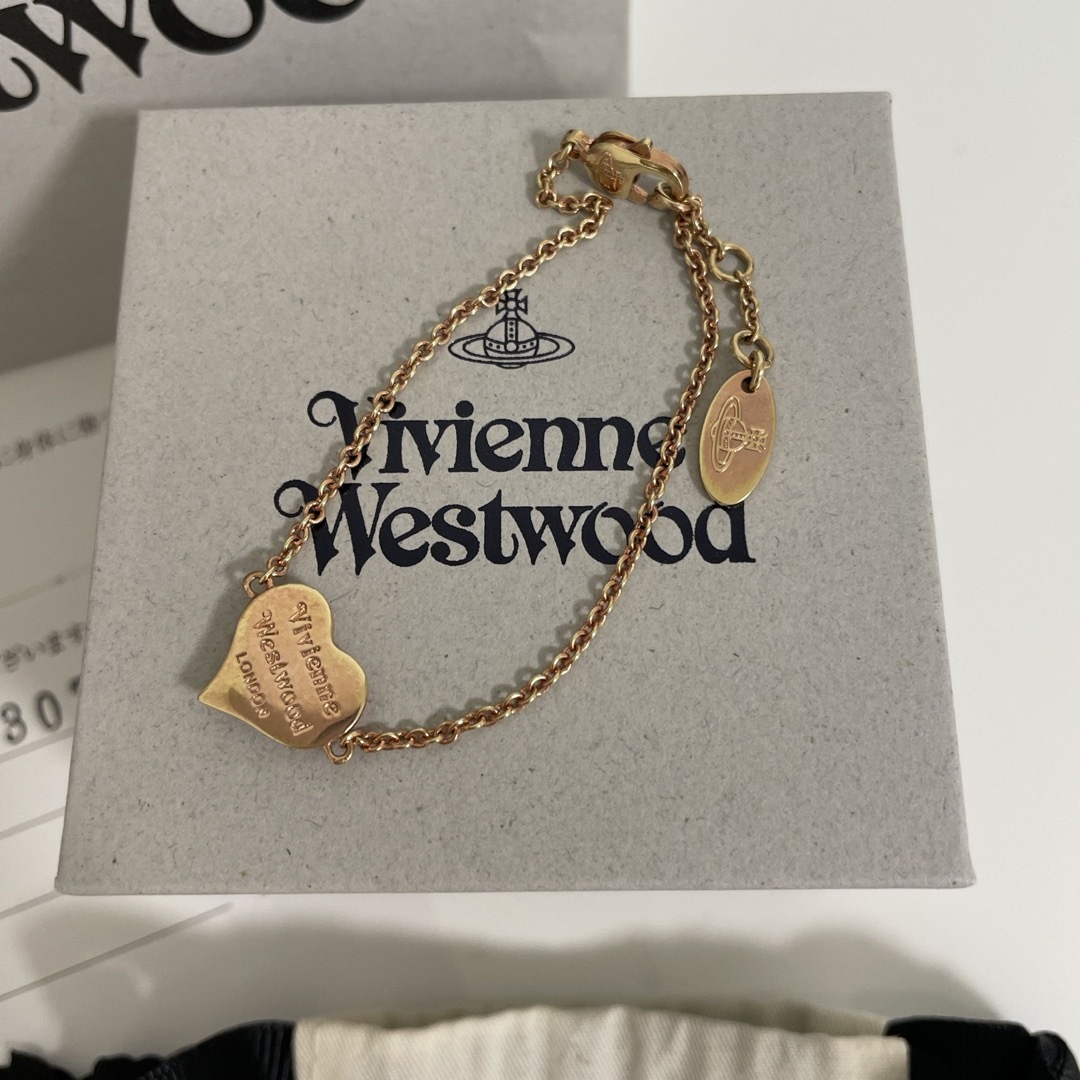 Vivienne Westwood(ヴィヴィアンウエストウッド)のヴィヴィアンウエストウッドブレスレット レディースのアクセサリー(ブレスレット/バングル)の商品写真